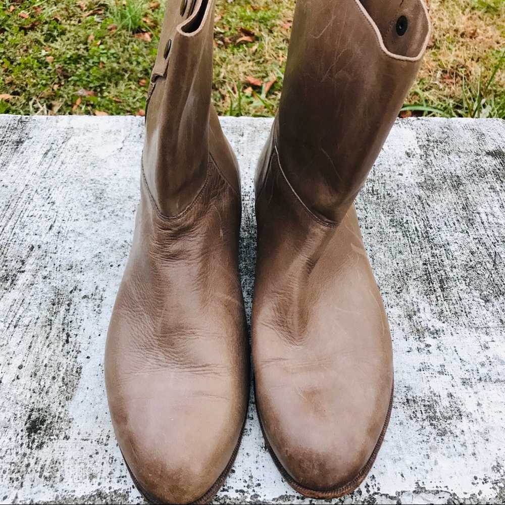 Vintage Taupe Leather Boots - Picture 3 of 8